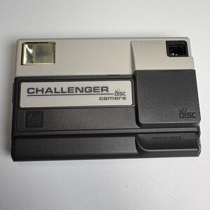 Kodak Challenger Disc Camera Black Gray Vintage Built-in Flash Collector